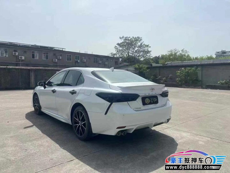 23年丰田凯美瑞轿车抵押车出售