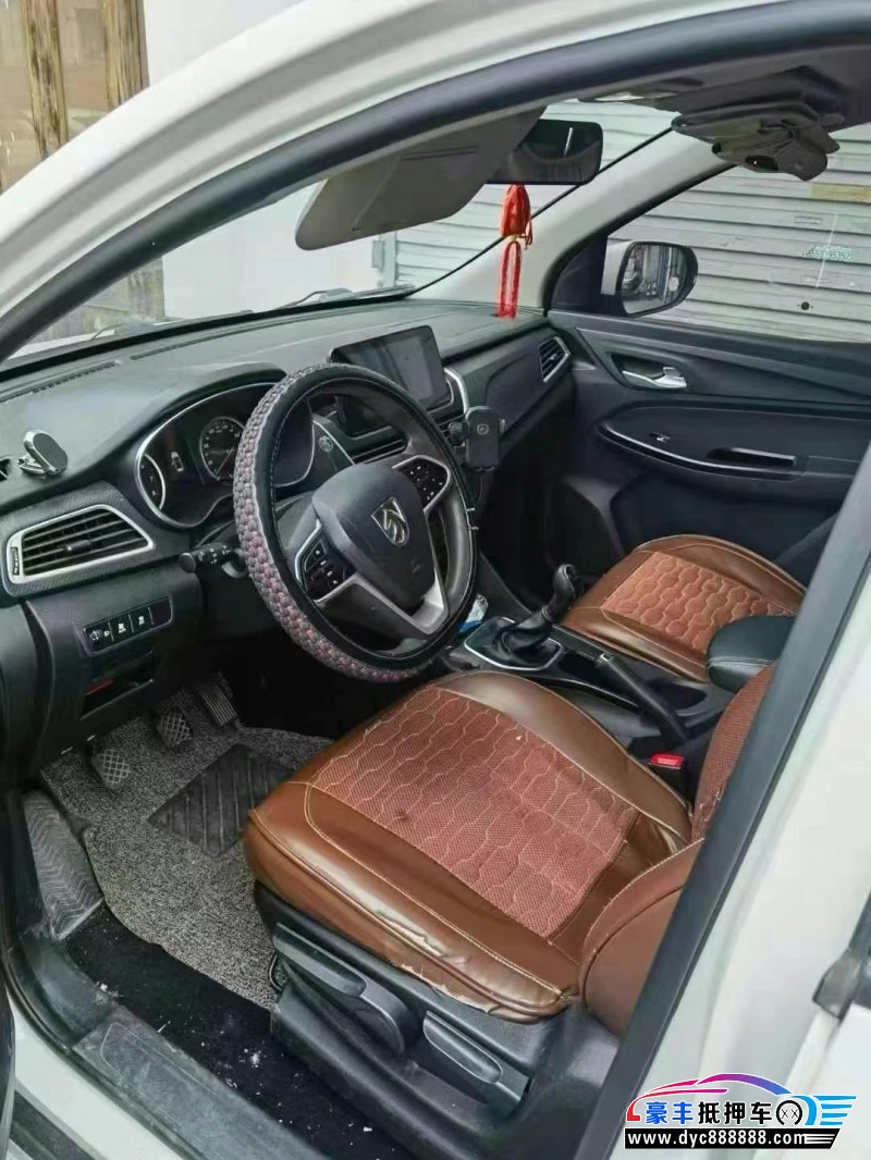 19年宝骏730SUV抵押车出售