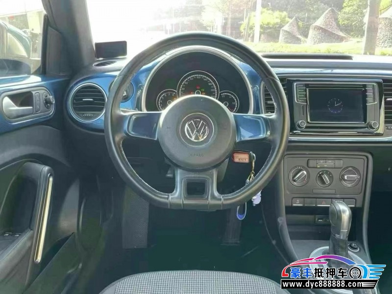 17年大众甲壳虫轿车抵押车出售