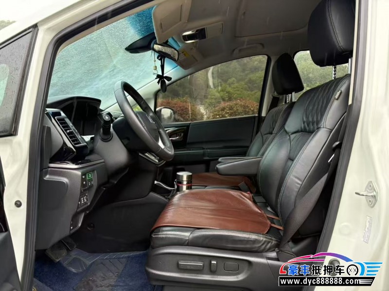 20年本田艾力绅MPV抵押车出售