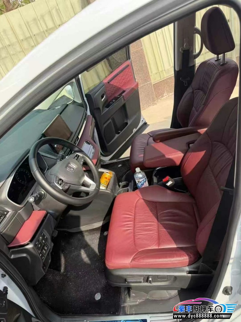 24年本田艾力绅MPV抵押车出售