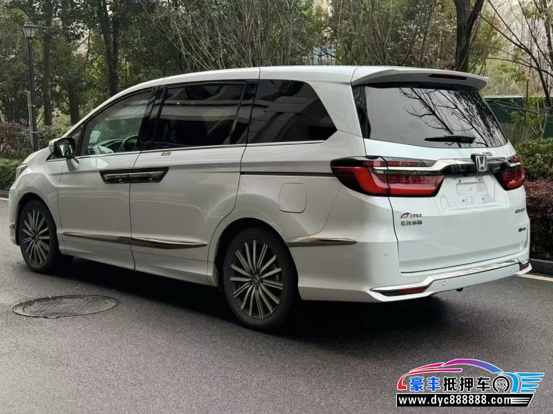 24年本田艾力绅MPV抵押车出售