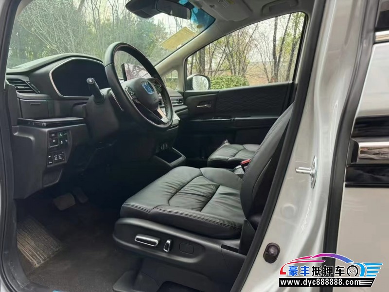 24年本田艾力绅MPV抵押车出售