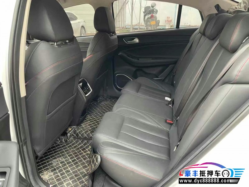 23年奇瑞艾瑞泽5轿车抵押车出售