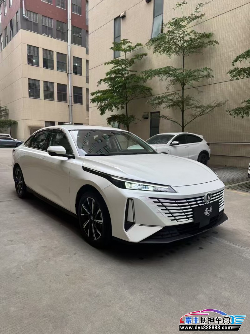 24年长安逸动轿车抵押车出售