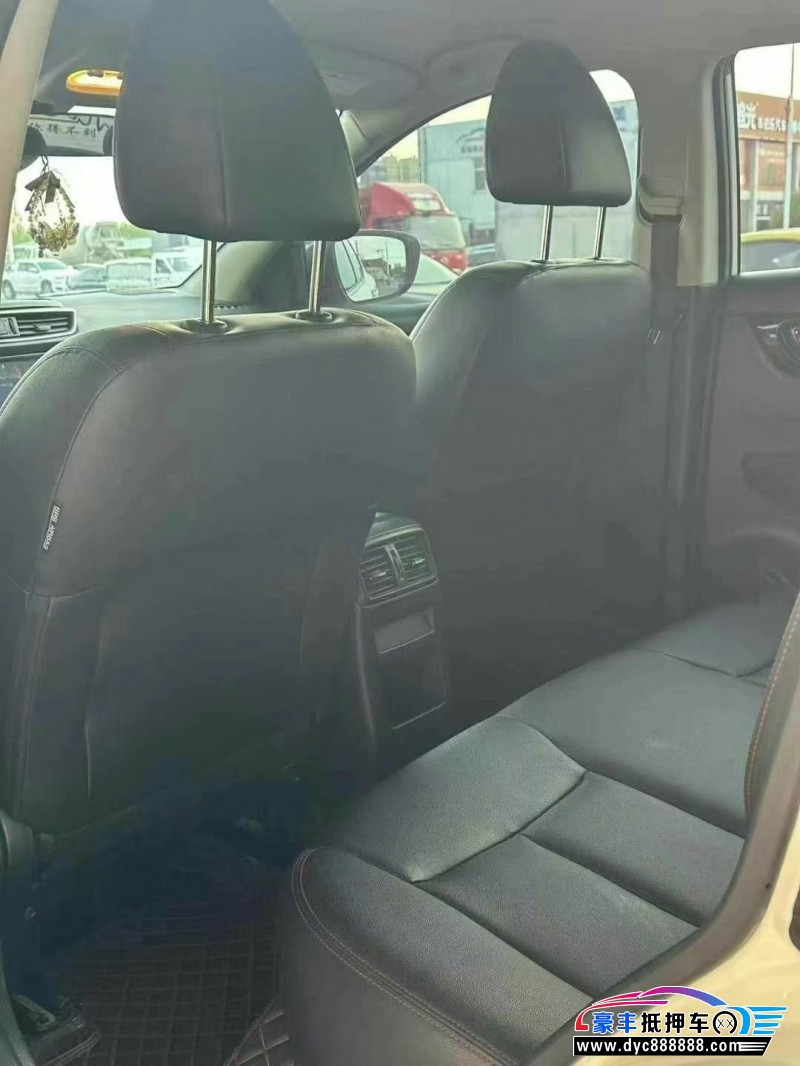 23年日产逍客轿车抵押车出售