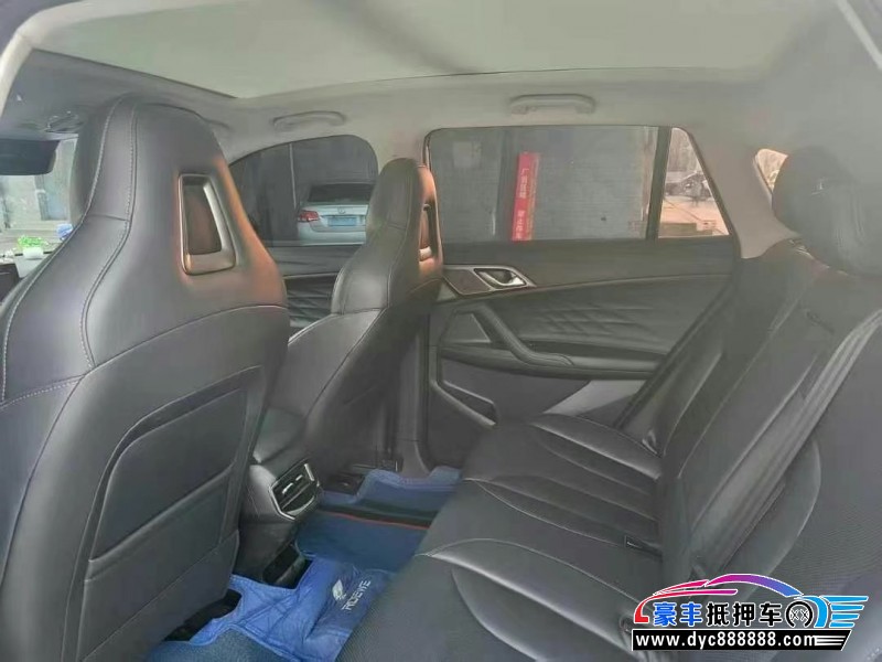 24年荣威ERX5轿车抵押车出售