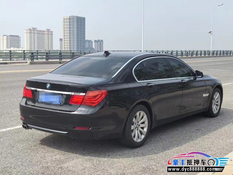 11年宝马7系轿车抵押车出售