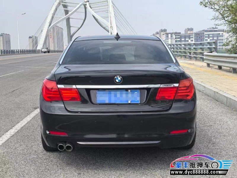 11年宝马7系轿车抵押车出售