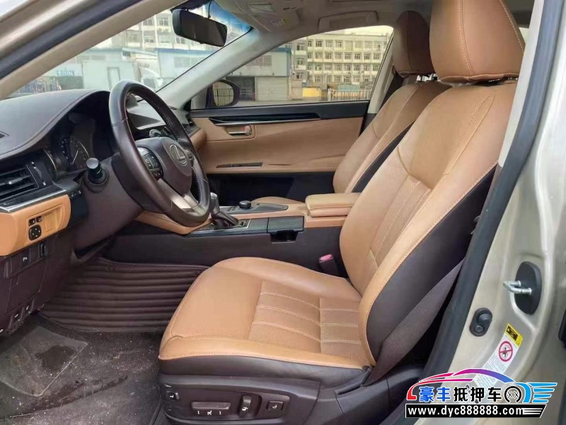 16年雷克萨斯ES轿车抵押车出售