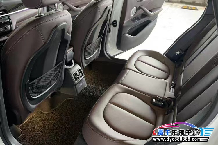 20年宝马X1轿车抵押车出售