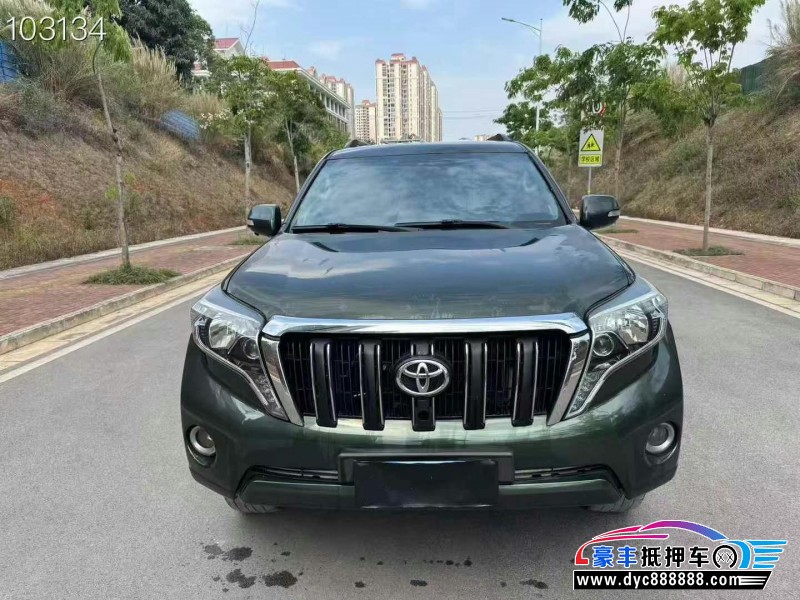 12年丰田普拉多（霸道）轿车抵押车出售