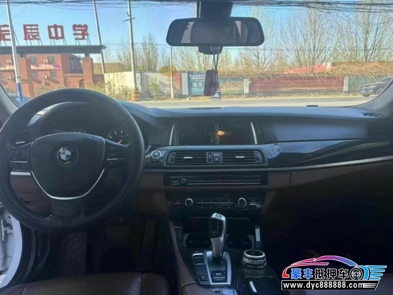 17年宝马5系轿车抵押车出售