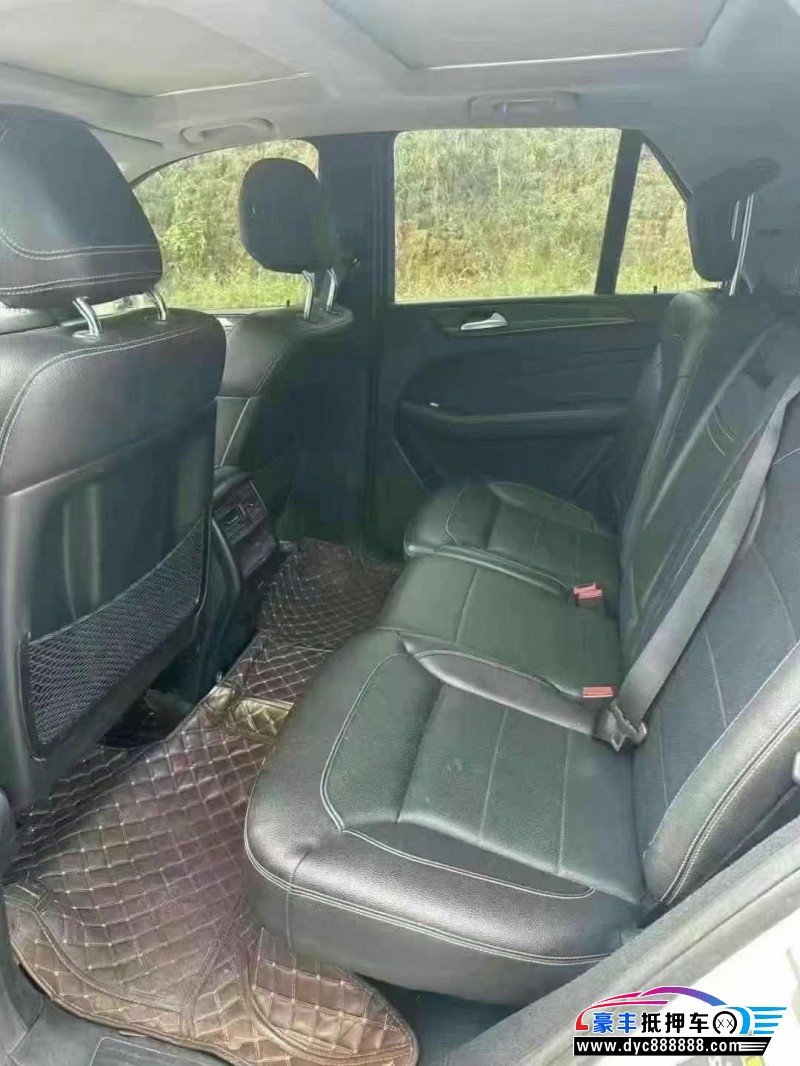 15年奔驰ML轿车抵押车出售