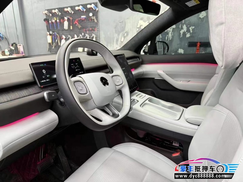 23年蔚来ES6轿车抵押车出售