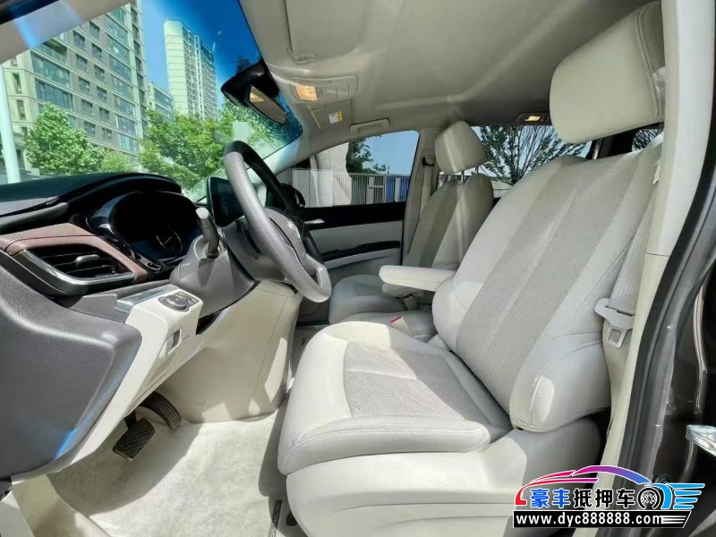 23年别克GL8轿车抵押车出售