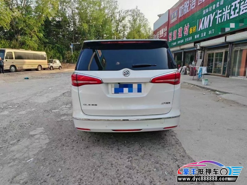 18年别克GL8轿车抵押车出售