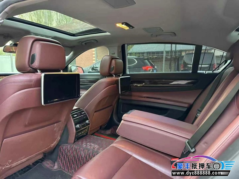 14年宝马7系轿车抵押车出售