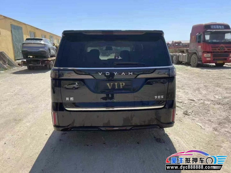 24年岚图梦想家轿车抵押车出售