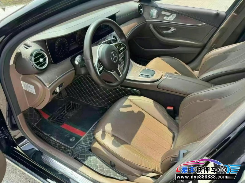 19年奔驰E轿车抵押车出售