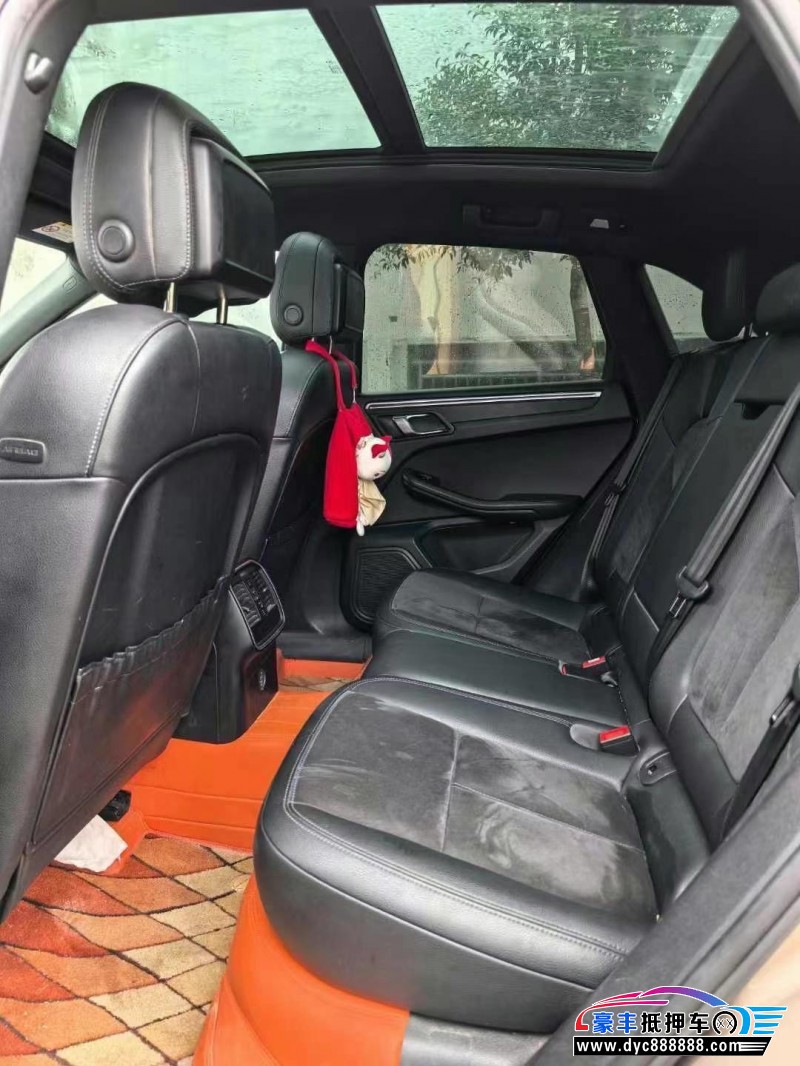 17年保时捷Macan迈凯轿车抵押车出售