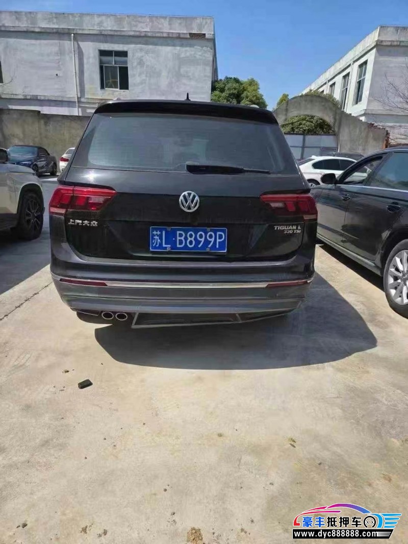 20年大众途观轿车抵押车出售