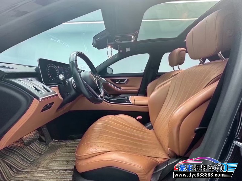 22年奔驰S轿车抵押车出售