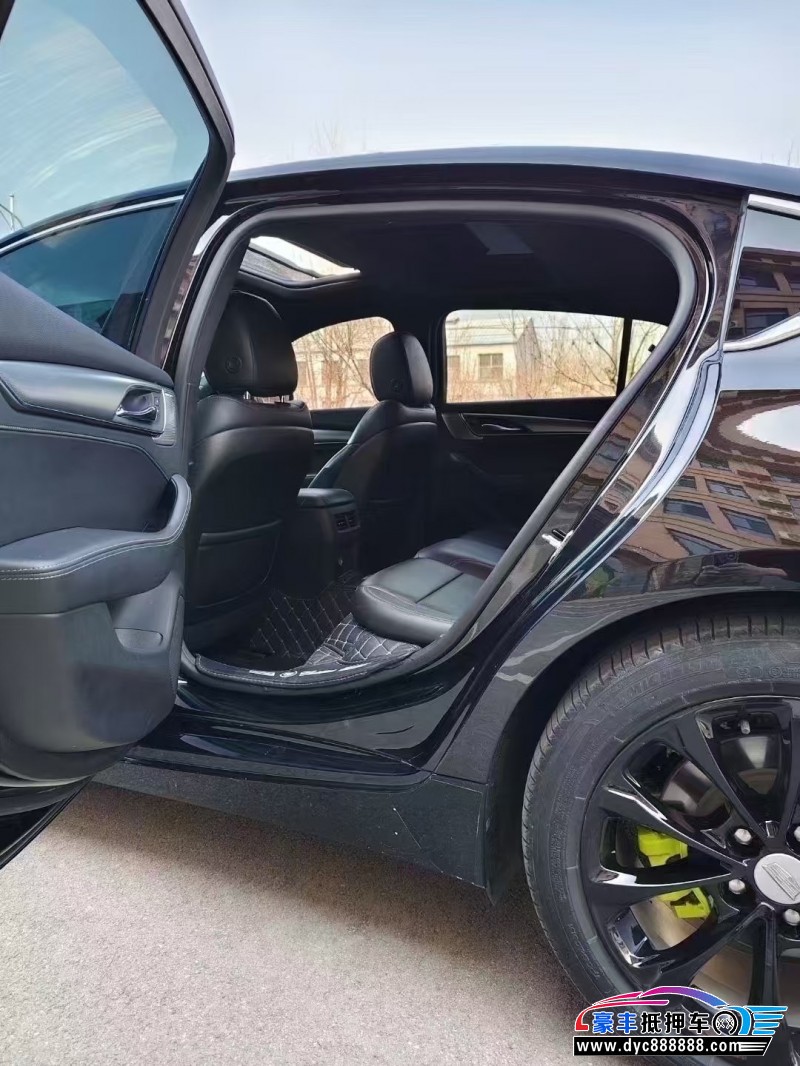 22年凯迪拉克CT5轿车抵押车出售