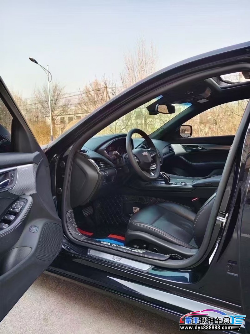 22年凯迪拉克CT5轿车抵押车出售