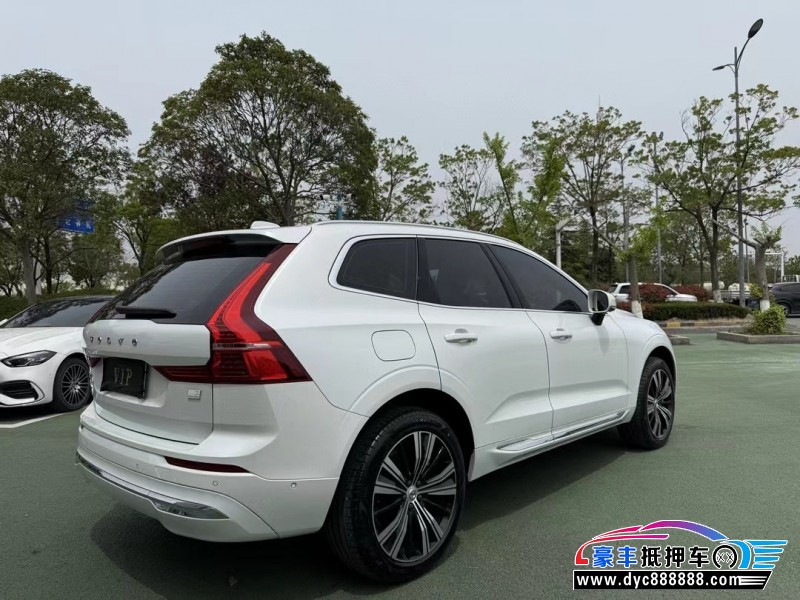 23年沃尔沃XC60轿车抵押车出售