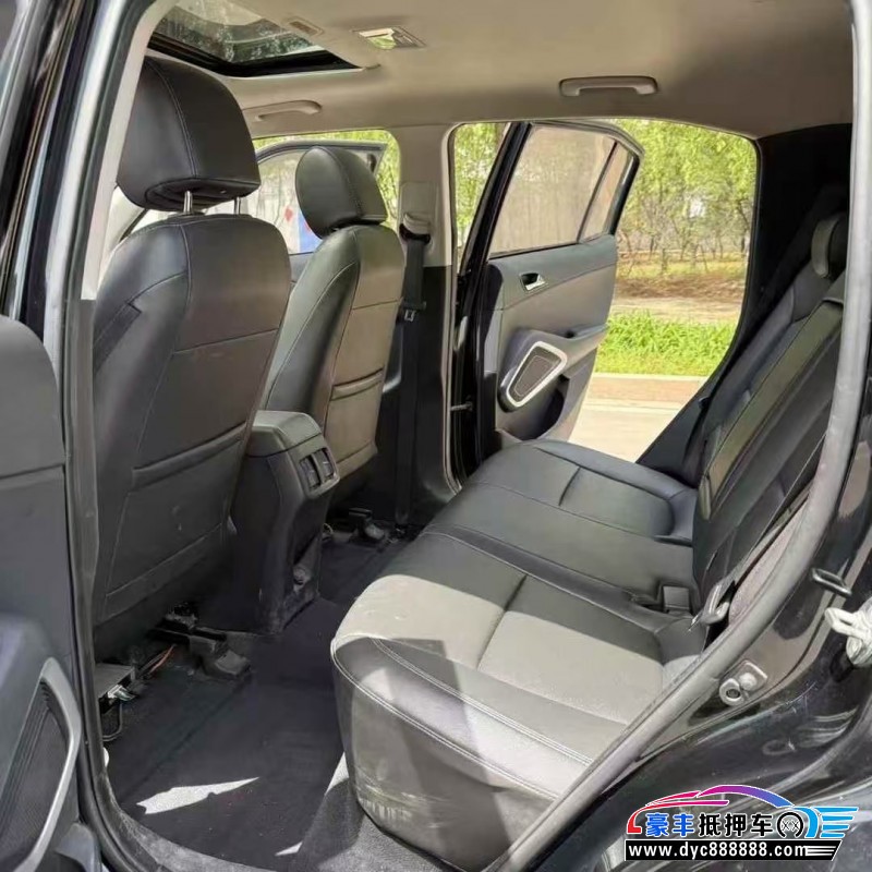 19年现代ix35轿车抵押车出售