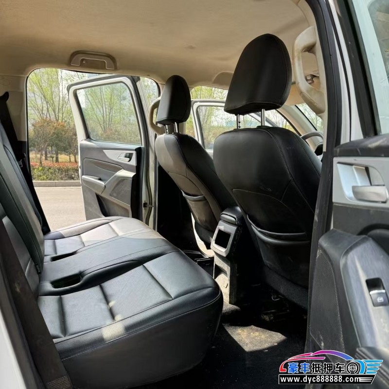 23年长城长城炮轿车抵押车出售