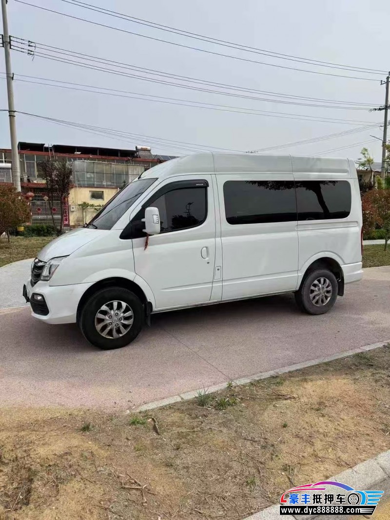 21年上汽大通V80轿车抵押车出售