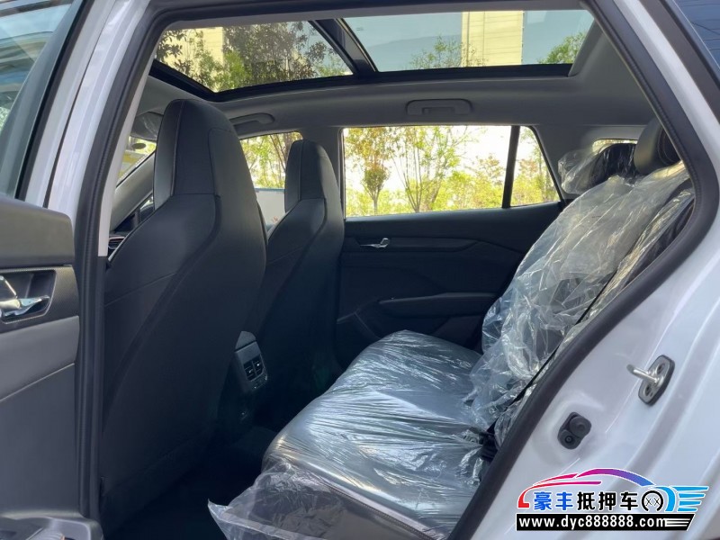 24年东风风神奕炫轿车抵押车出售