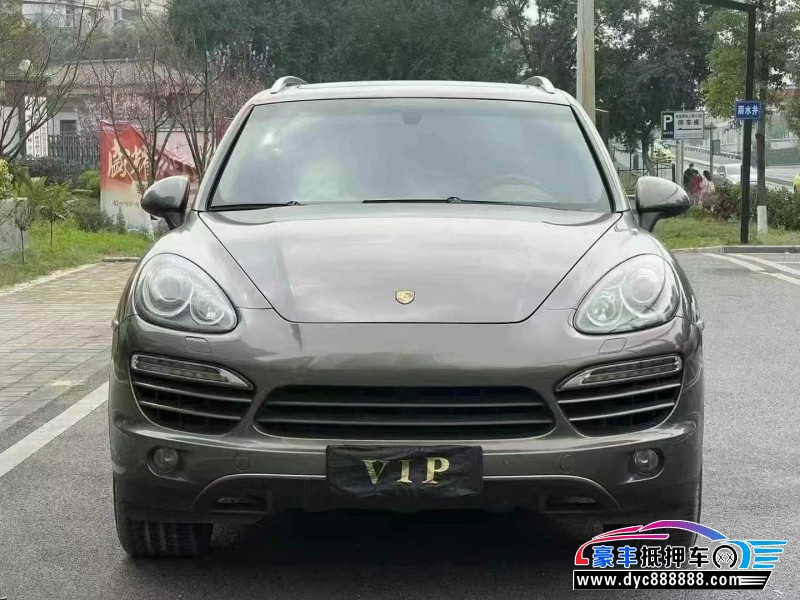 12年保时捷卡宴轿车抵押车出售