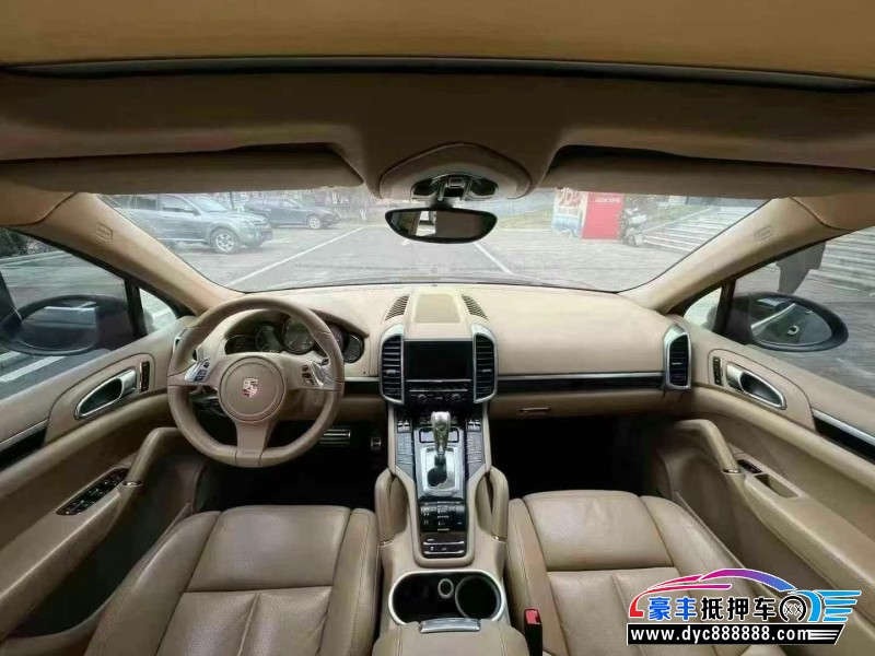 12年保时捷卡宴轿车抵押车出售