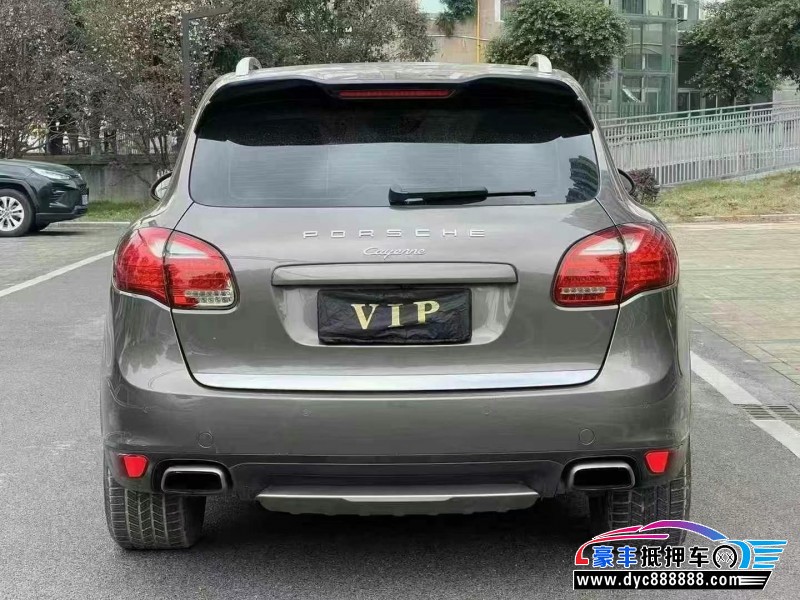 12年保时捷卡宴轿车抵押车出售