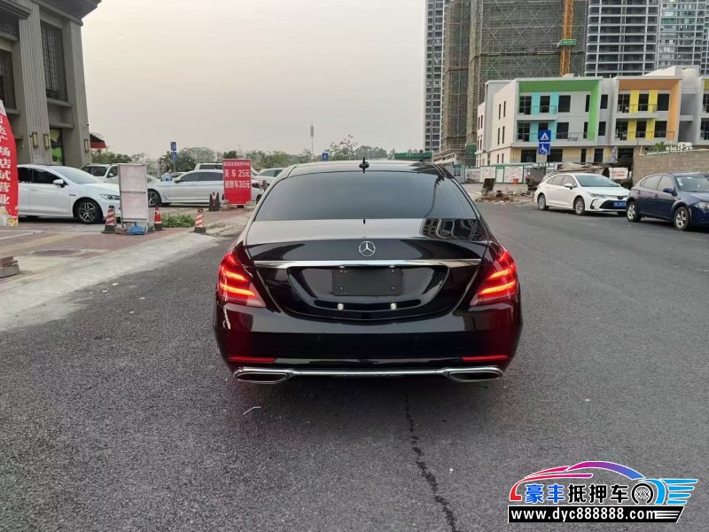 18年奔驰S轿车抵押车出售