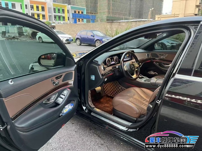 18年奔驰S轿车抵押车出售
