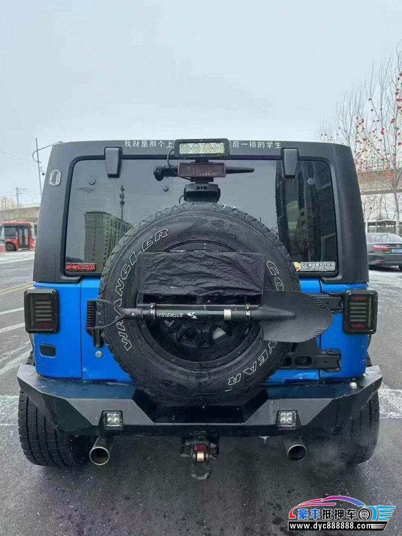 14年Jeep牧马人轿车抵押车出售