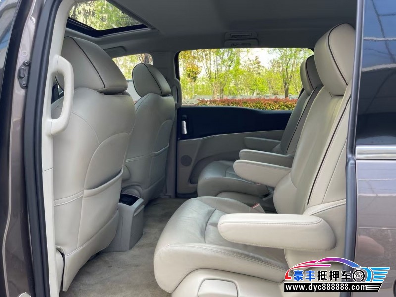 20年别克GL8轿车抵押车出售