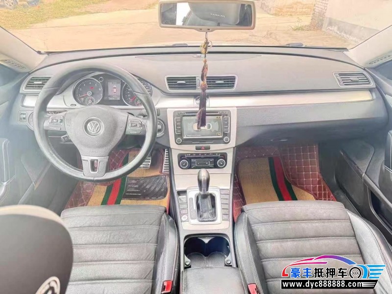 13年大众CC轿车抵押车出售