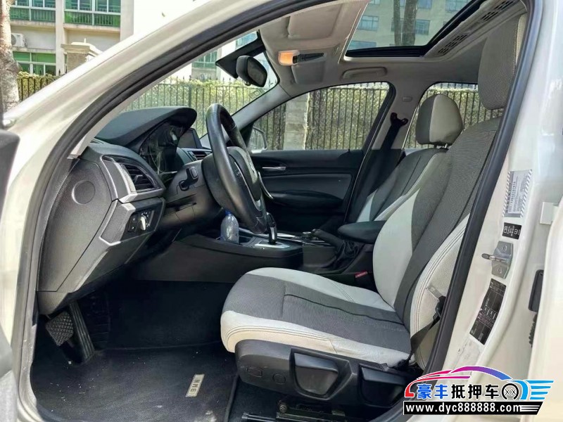 14年宝马1系轿车抵押车出售