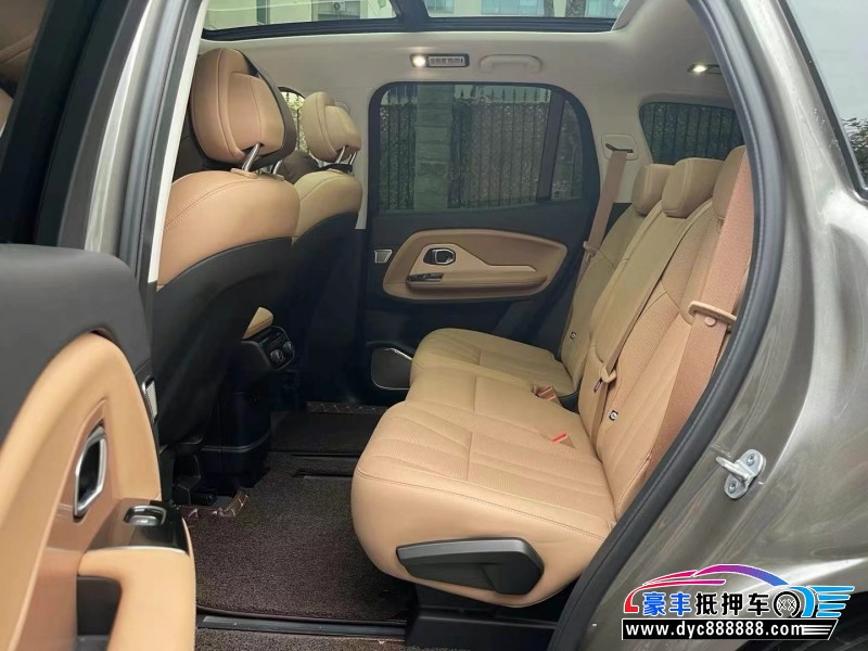 18年蔚来ES8轿车抵押车出售