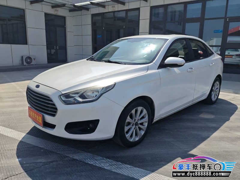 17年福特福睿斯轿车抵押车出售