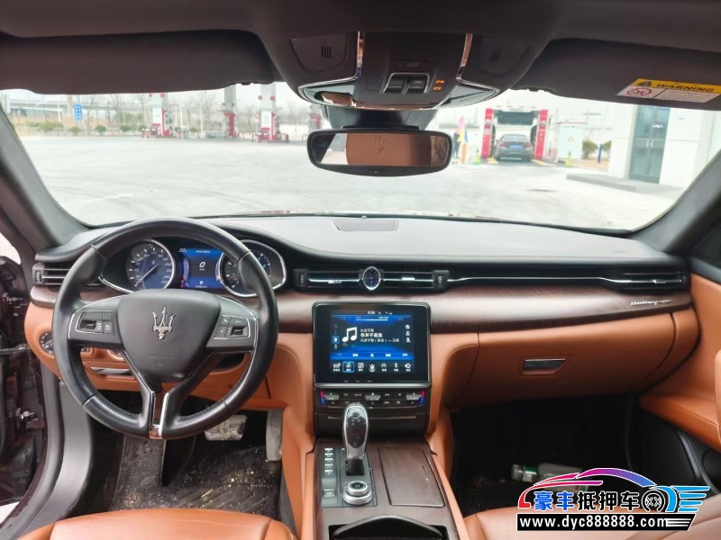 18年玛莎拉蒂总裁轿车抵押车出售