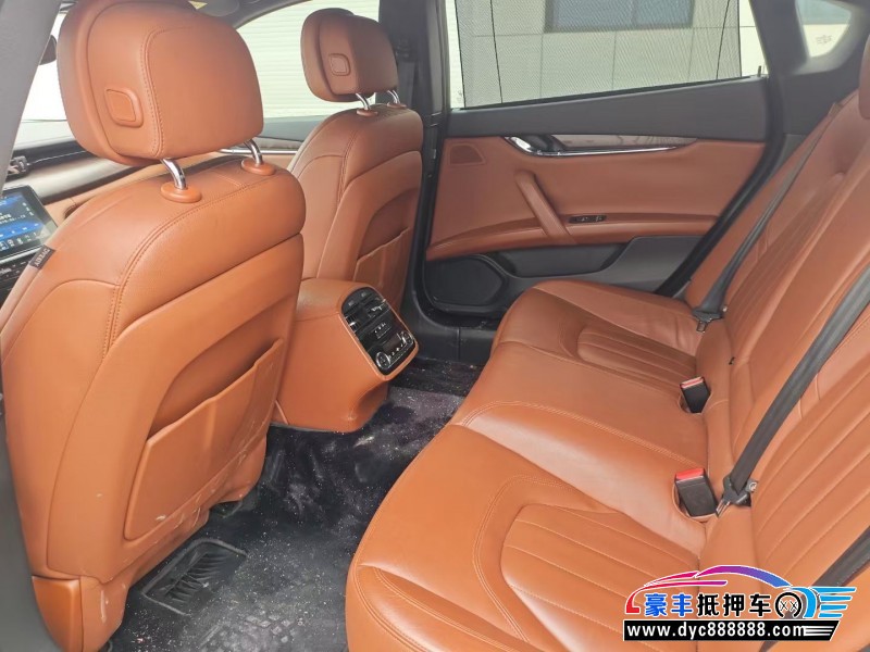 18年玛莎拉蒂总裁轿车抵押车出售