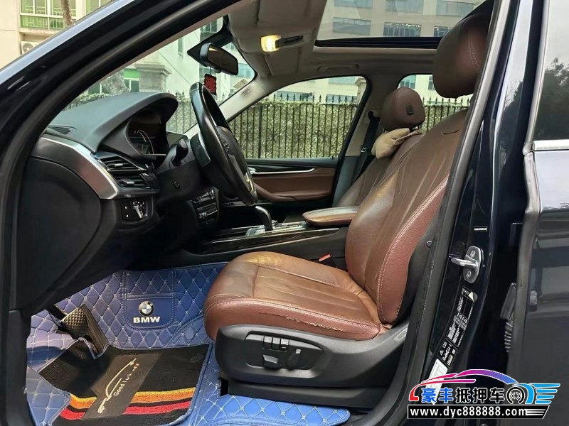17年宝马X5轿车抵押车出售
