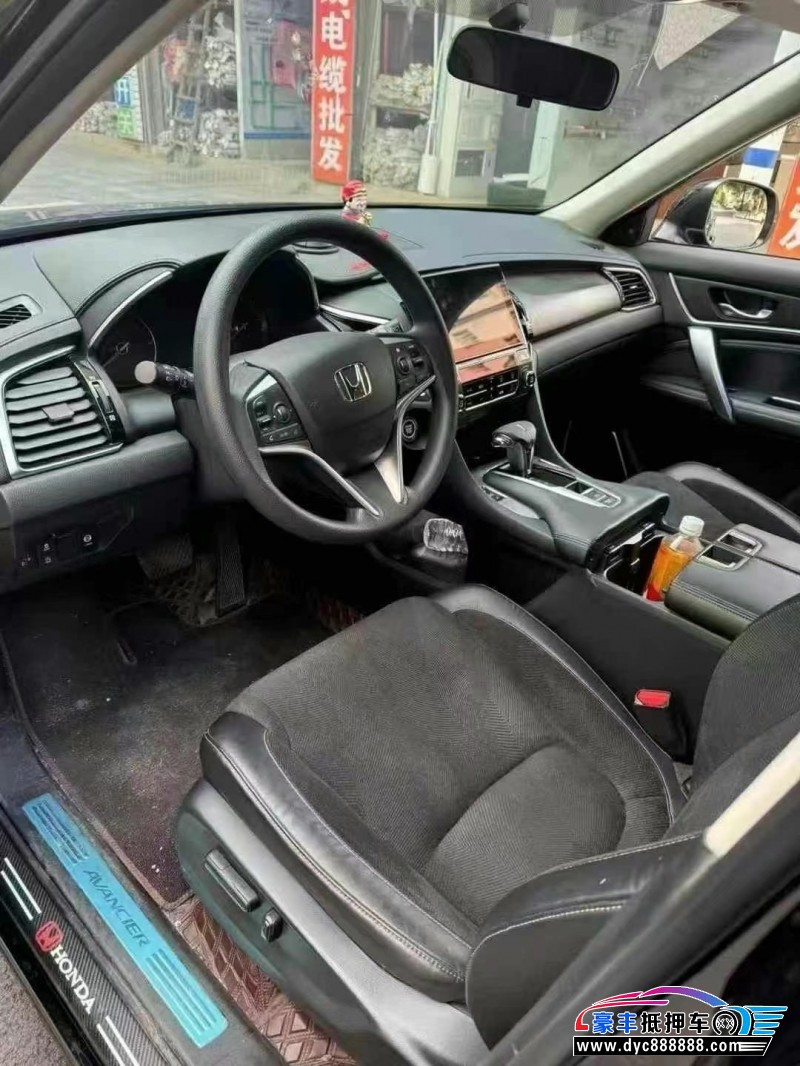 23年本田冠道轿车抵押车出售