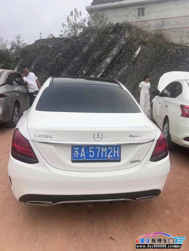 20年奔驰C轿车抵押车出售